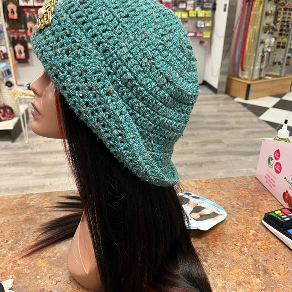Knitted Bucket Hat - Picture 3 of 4